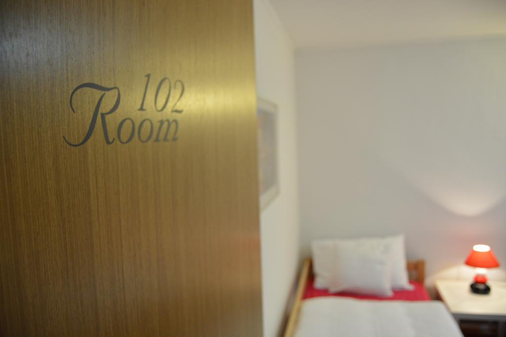 Hostel Denal ซาราเยโว ห้อง รูปภาพ